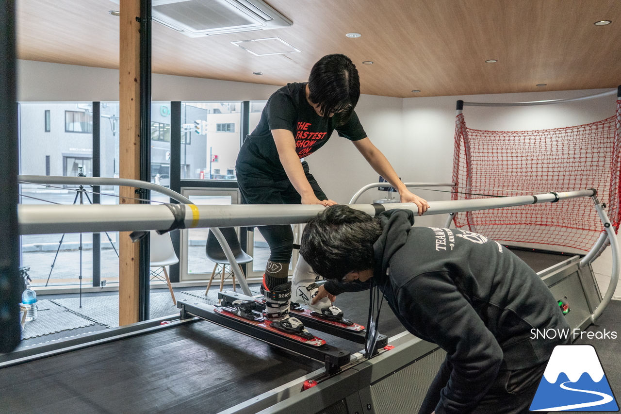 Functional Training Lab -ORIGIN-｜新しいシーズンに向けて準備OK。アルペンスキー＆スノーボード専用シュミレーターマシン『スカイテック』体験レポート！